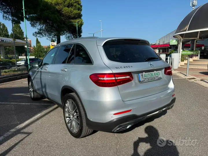 Mercedes-Benz Glc 2017 photo 4