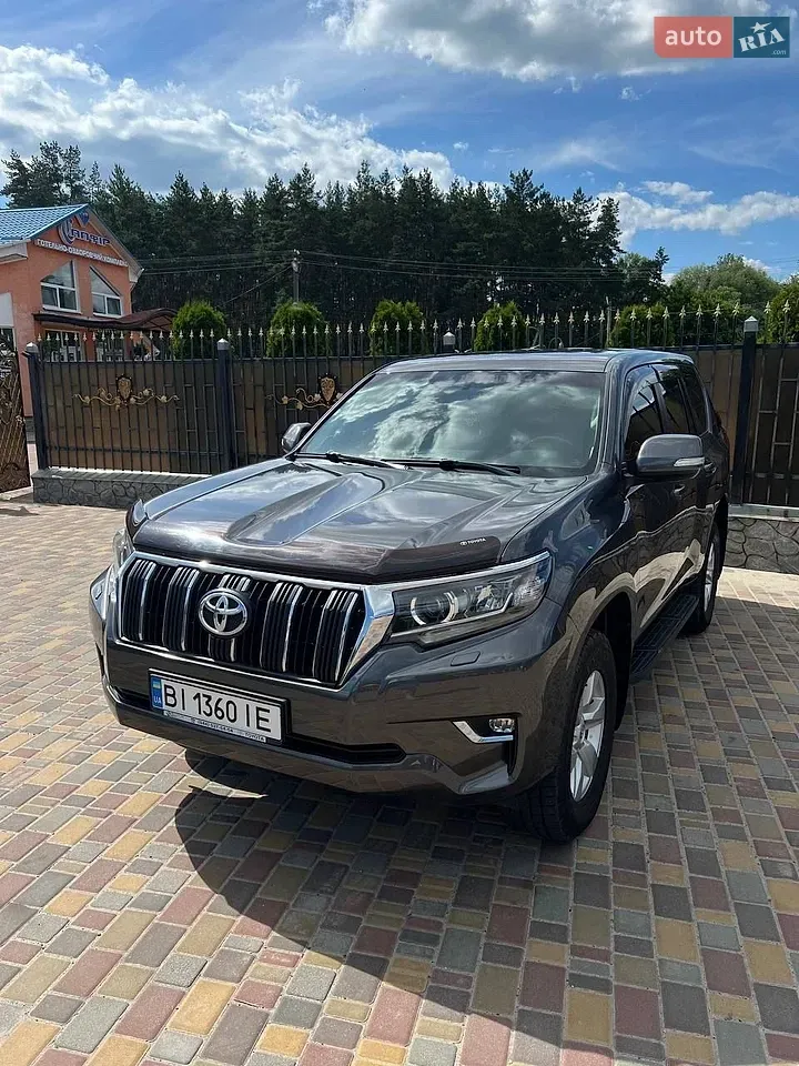 Toyota Land Cruiser Prado 2019 photo 2