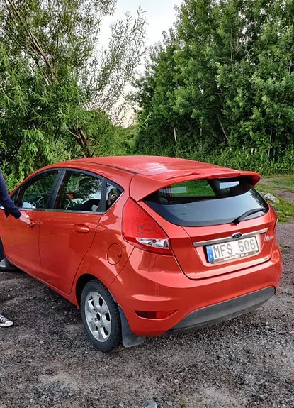 Ford Fiesta 2012 photo 3