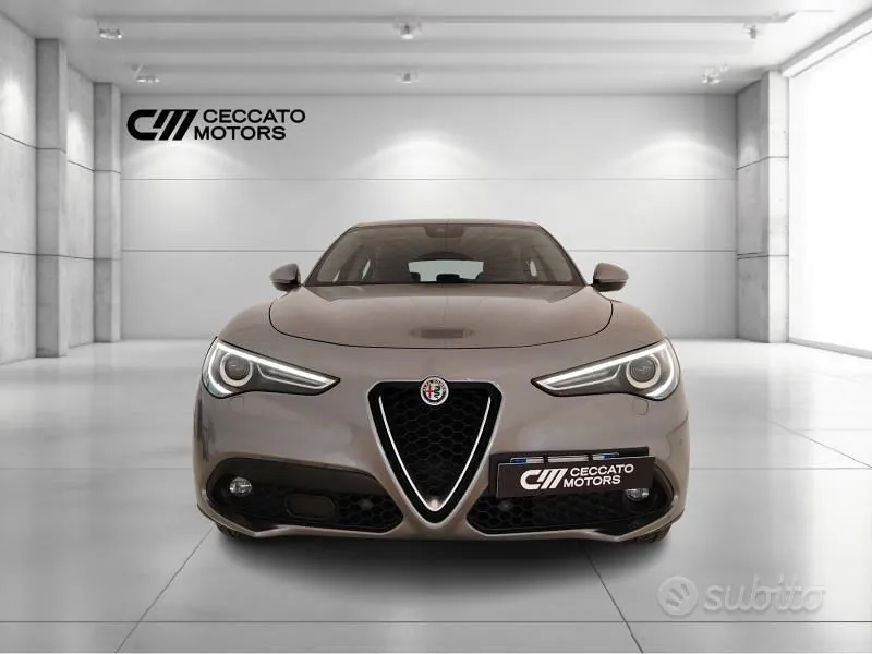 Alfa Romeo Stelvio 2018 photo 2