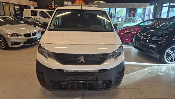 Peugeot Partner 2021 photo 2