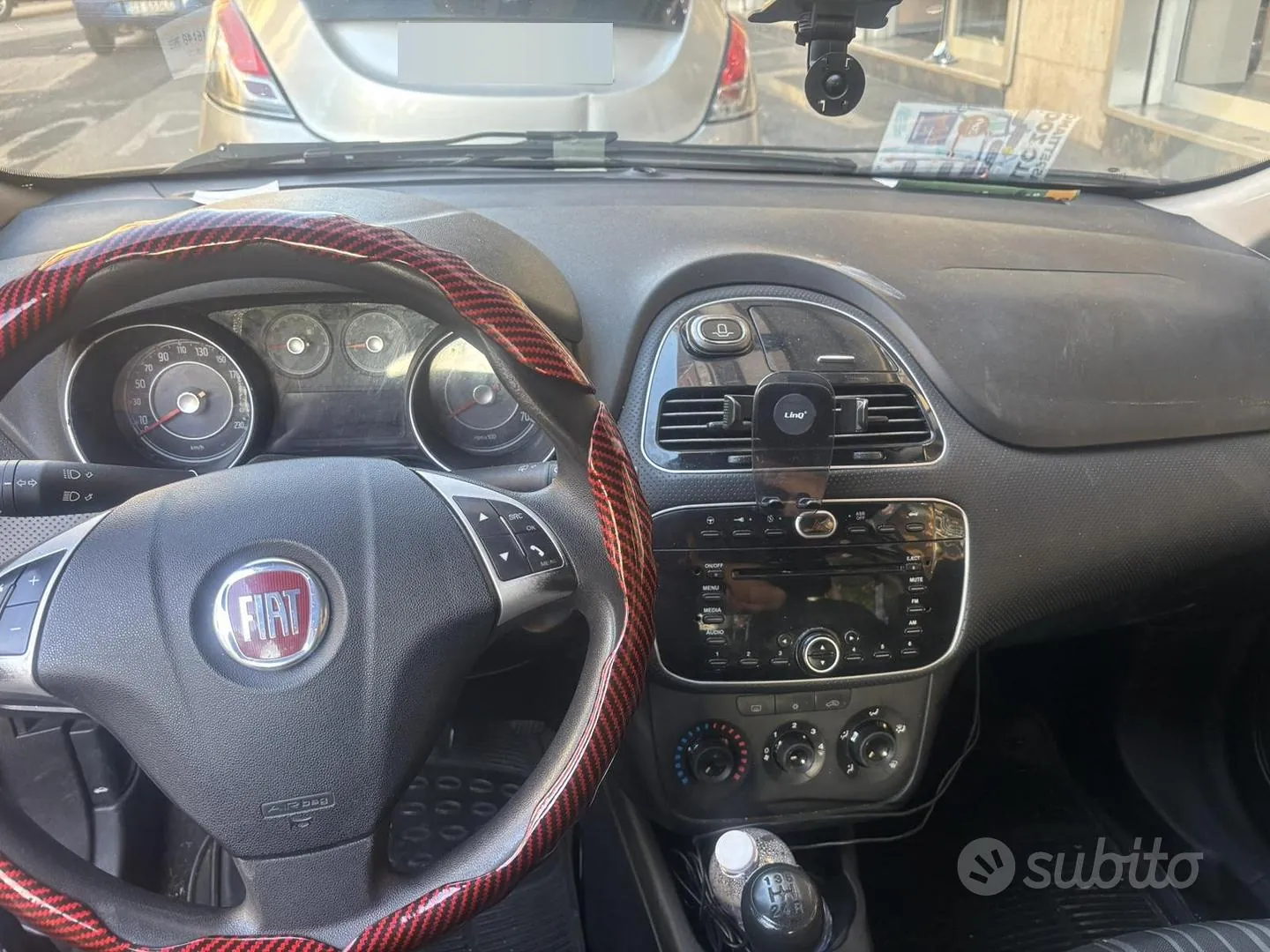 Fiat Punto Evo 2011 photo 2