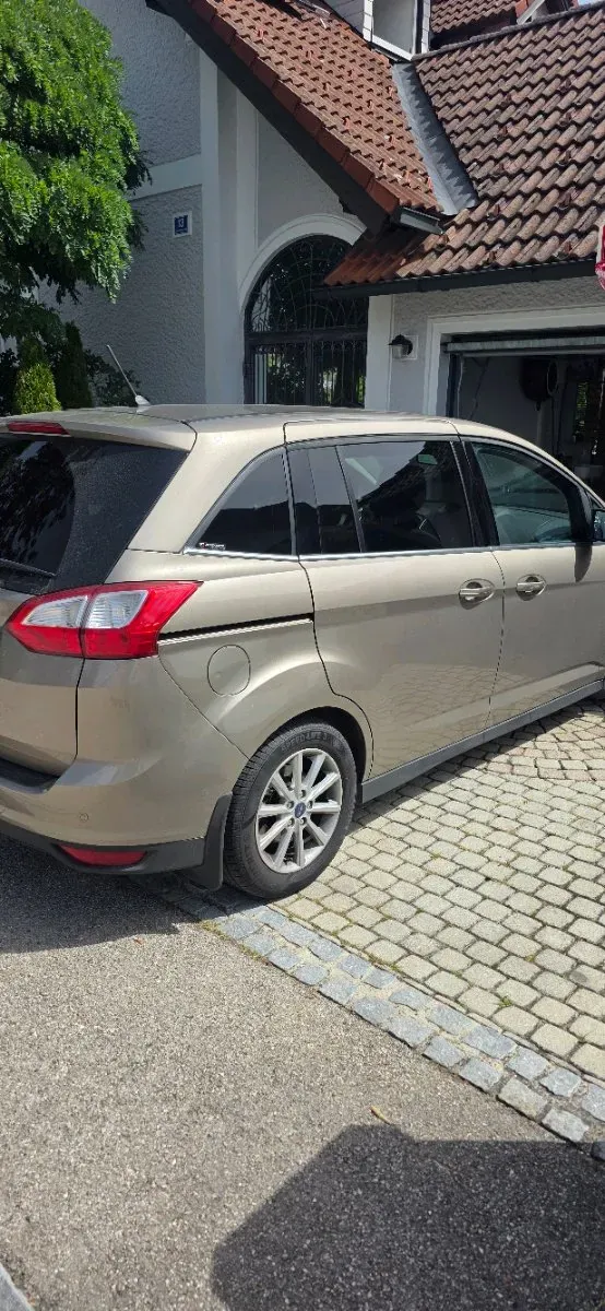 Ford C-Max 2018 photo 3