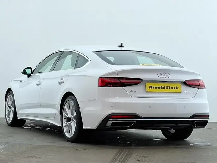 Audi A5 2024 photo 2
