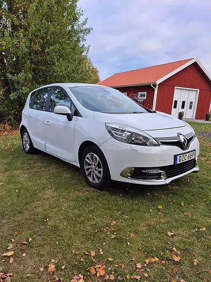 Renault Scenic Iii 2013 photo 2