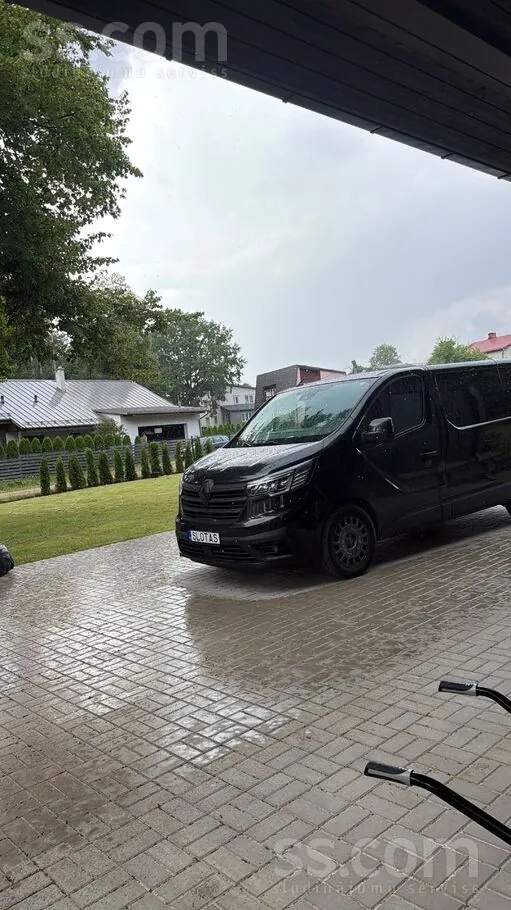 Renault Trafic 2022 photo 3