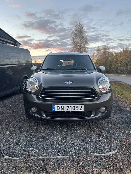 Mini Countryman Cooper D 2011 photo 2