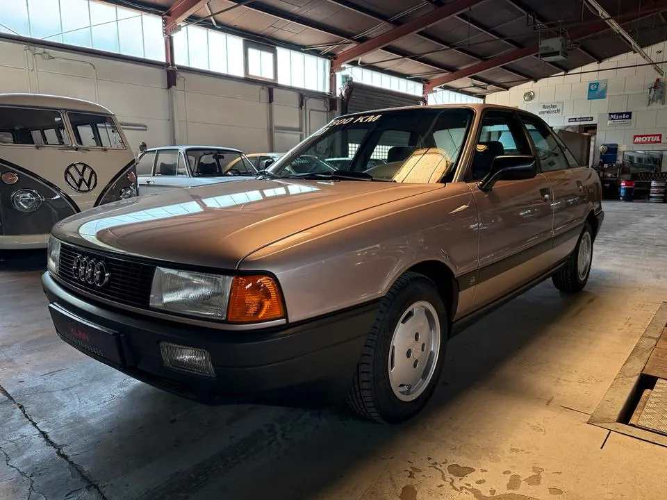 Audi 80