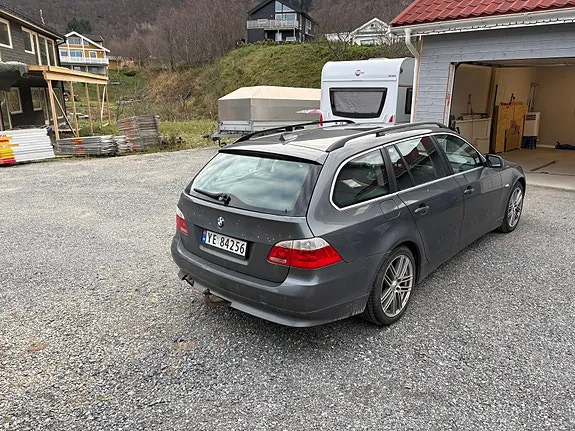 BMW 530Xd 2007 photo 4