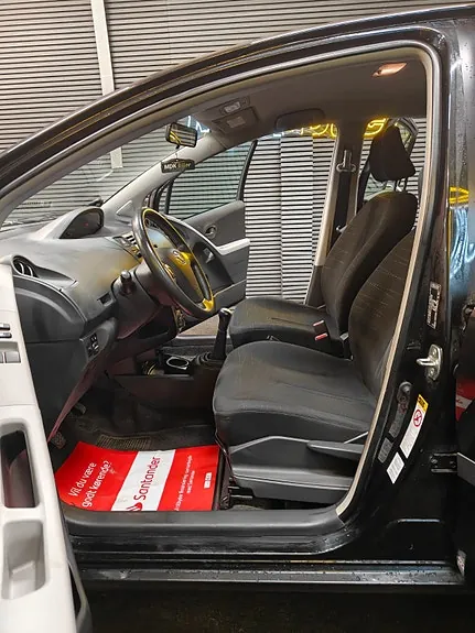 Toyota Yaris 2006 photo 5