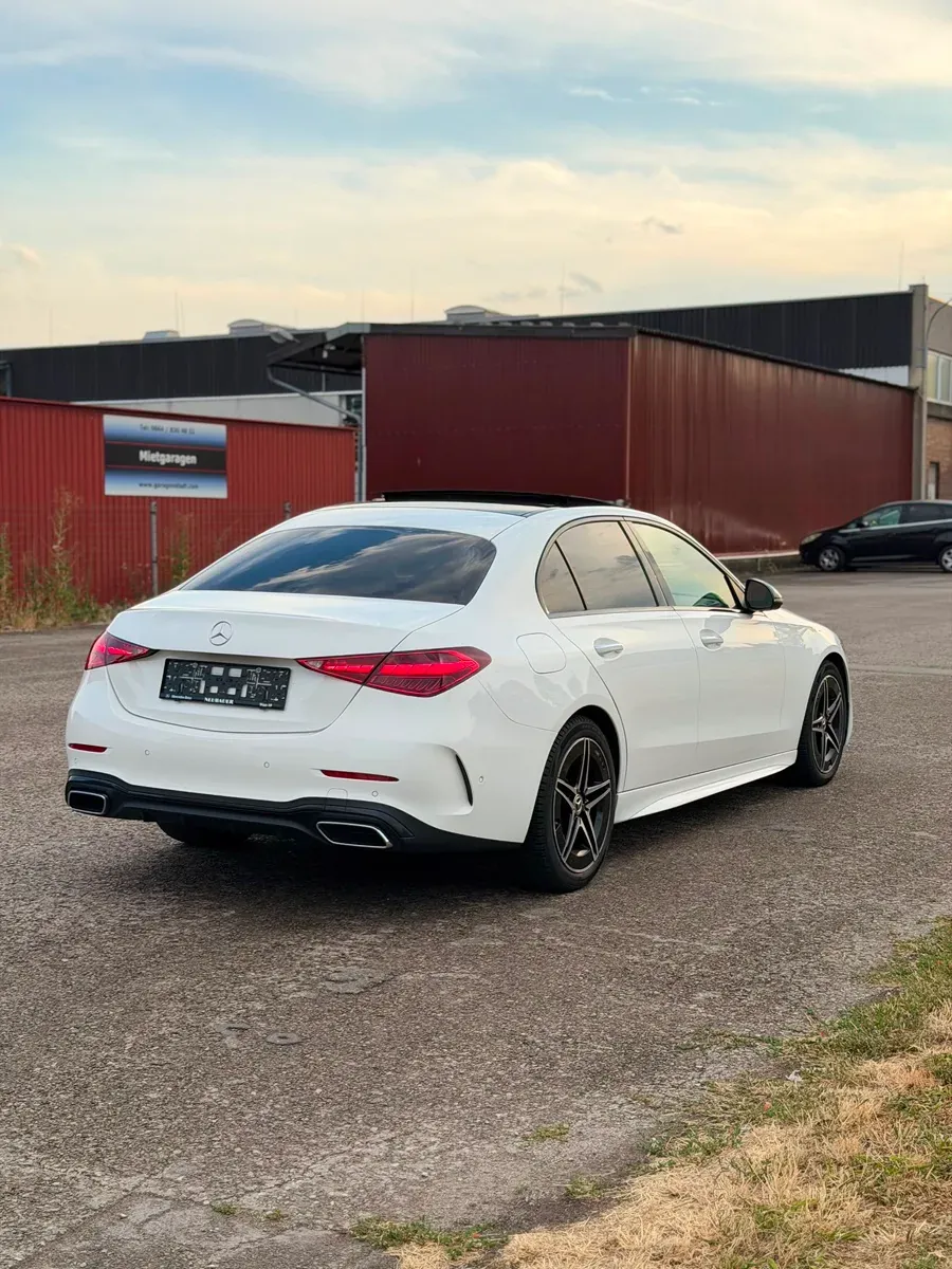 Mercedes-Benz C-Class 2021 photo 3