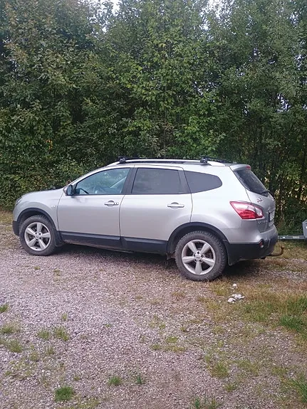 Nissan Qashqai 2013 photo 2