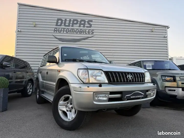 Toyota Land Cruiser 2003 photo 3