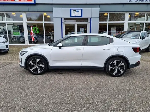 Polestar 2 2022 photo 2