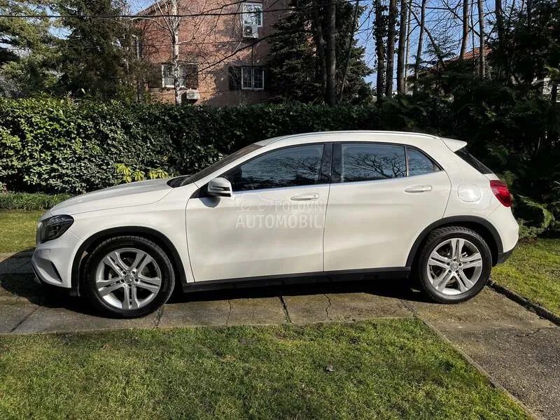Mercedes-Benz Gla 220 2015 photo 3