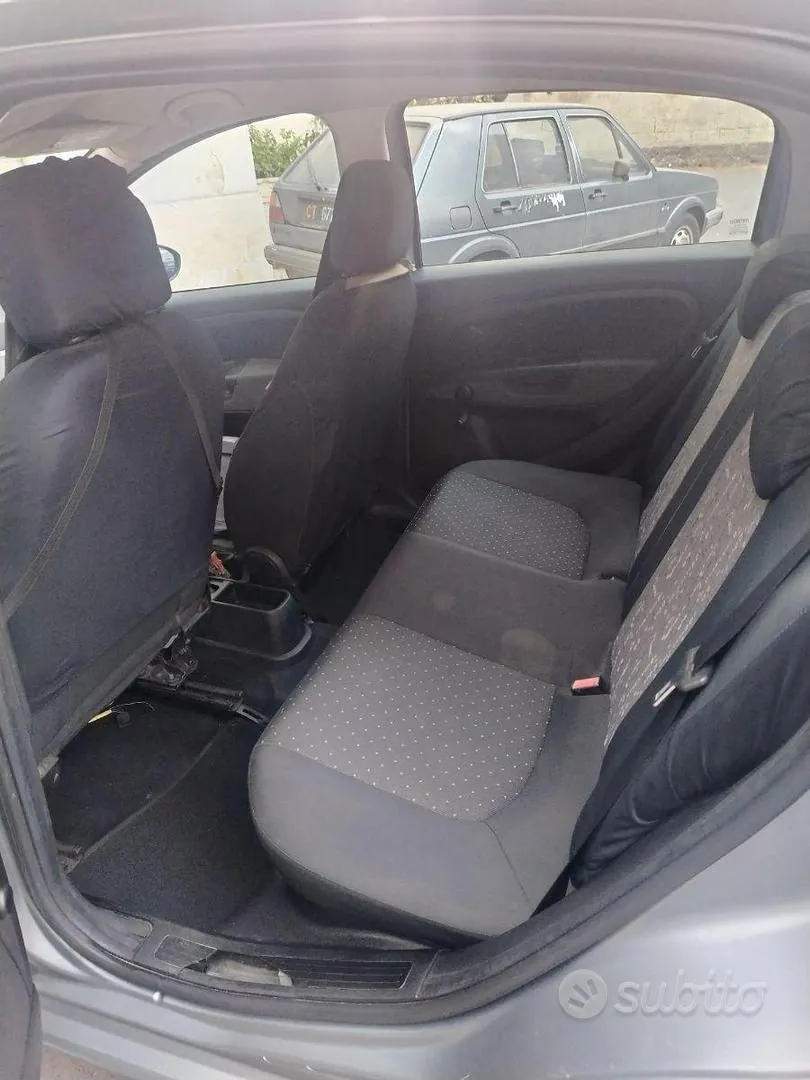 Fiat Grande Punto 2007 photo 3