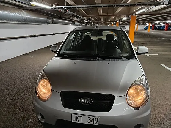 Kia Picanto 2010 photo 2