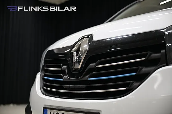 Renault Trafic 2018 photo 2