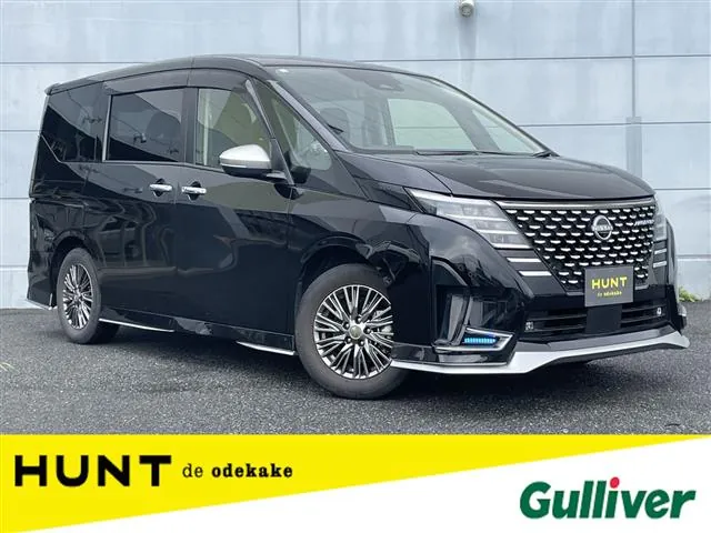 Nissan Serenade