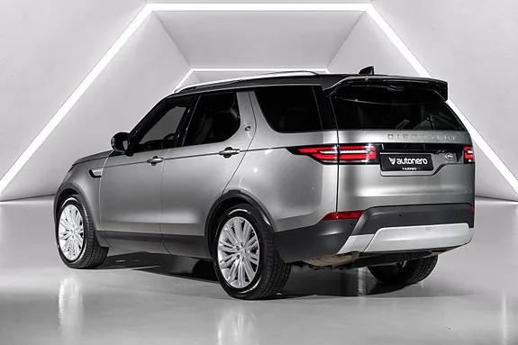 Land Rover Discovery 5 2018 photo 2