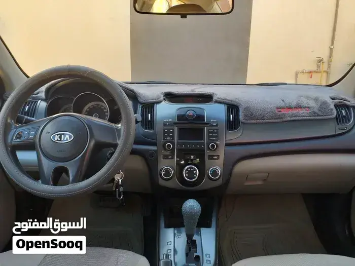 Kia Cerato 2010 photo 3