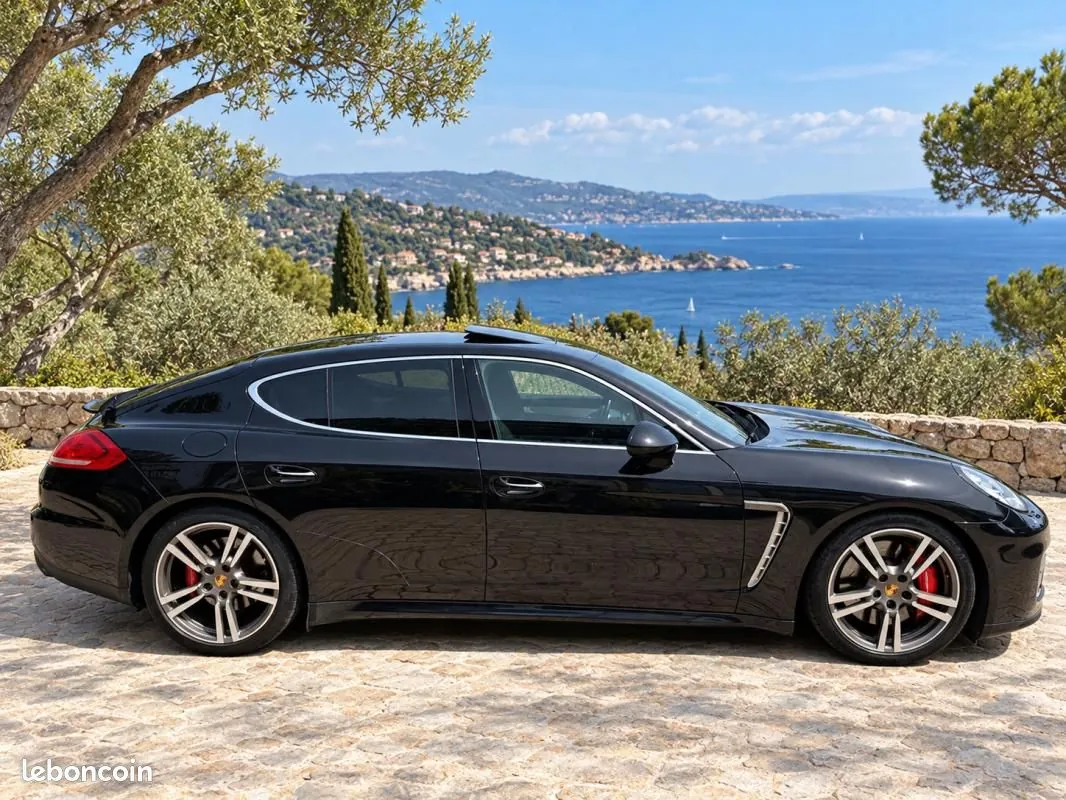 Porsche Panamera 2013 photo 4