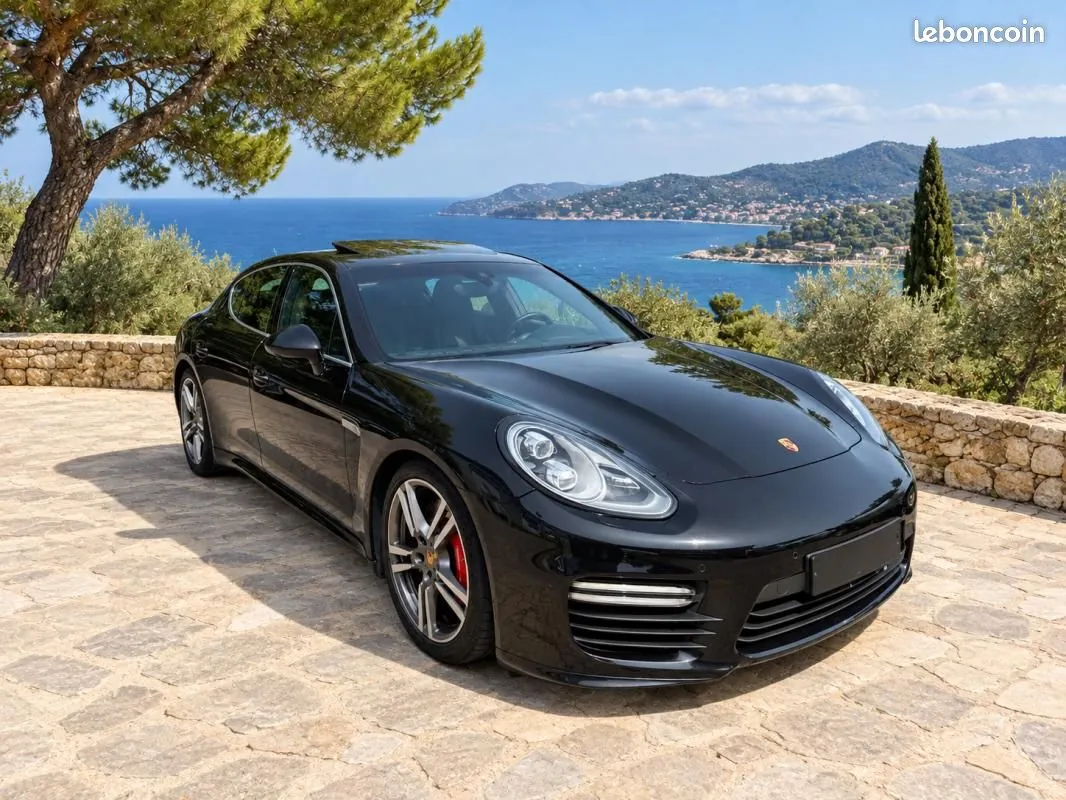 Porsche Panamera 2013 photo 3