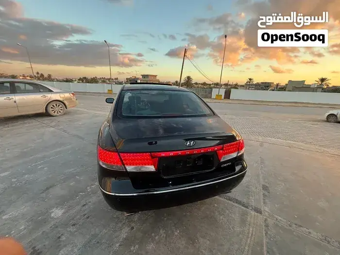 Hyundai Grandeur 2009 photo 4