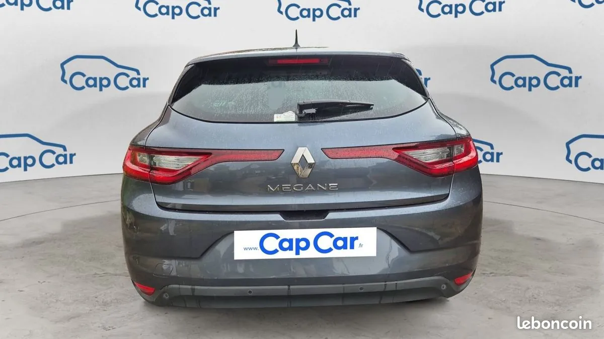 Renault Megane 2019 photo 3