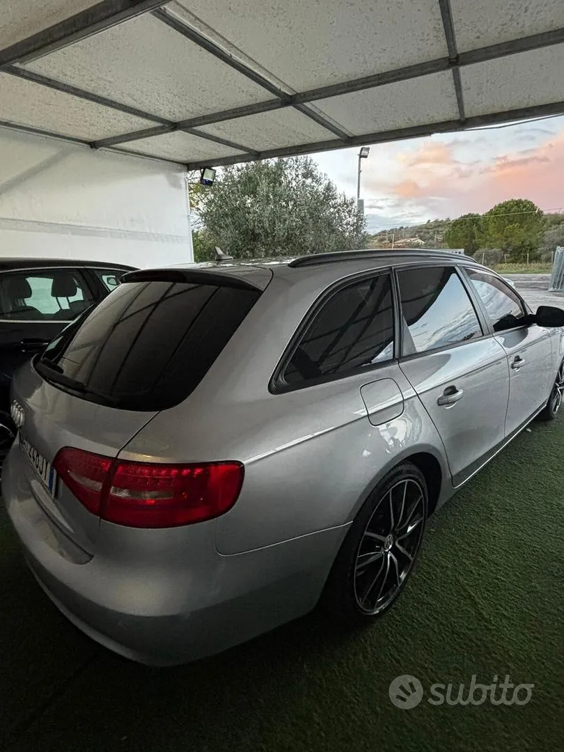 Audi A4 2015 photo 5