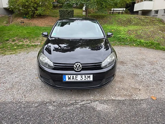 Volkswagen Golf I 2010 photo 2