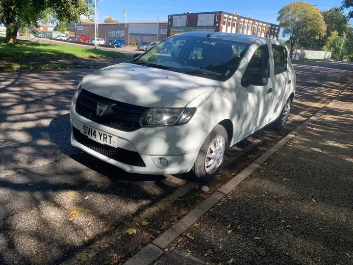 Dacia Sandero 2014 photo 5