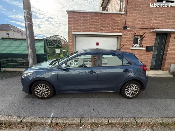 Kia Rio 2017 photo 3