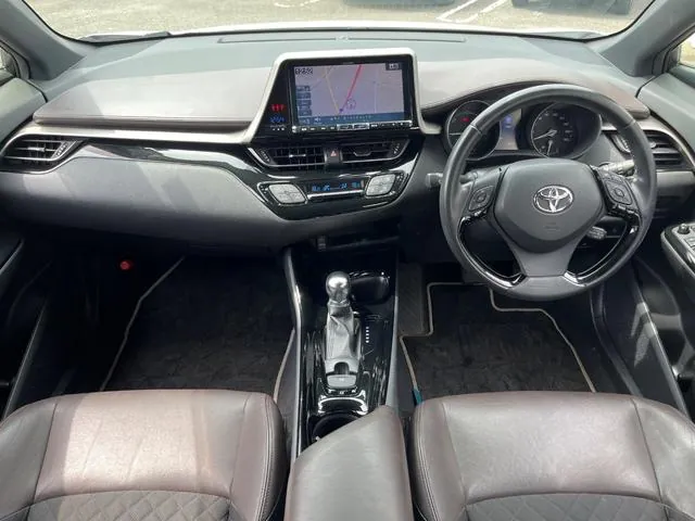 Toyota Chr 2017 photo 2
