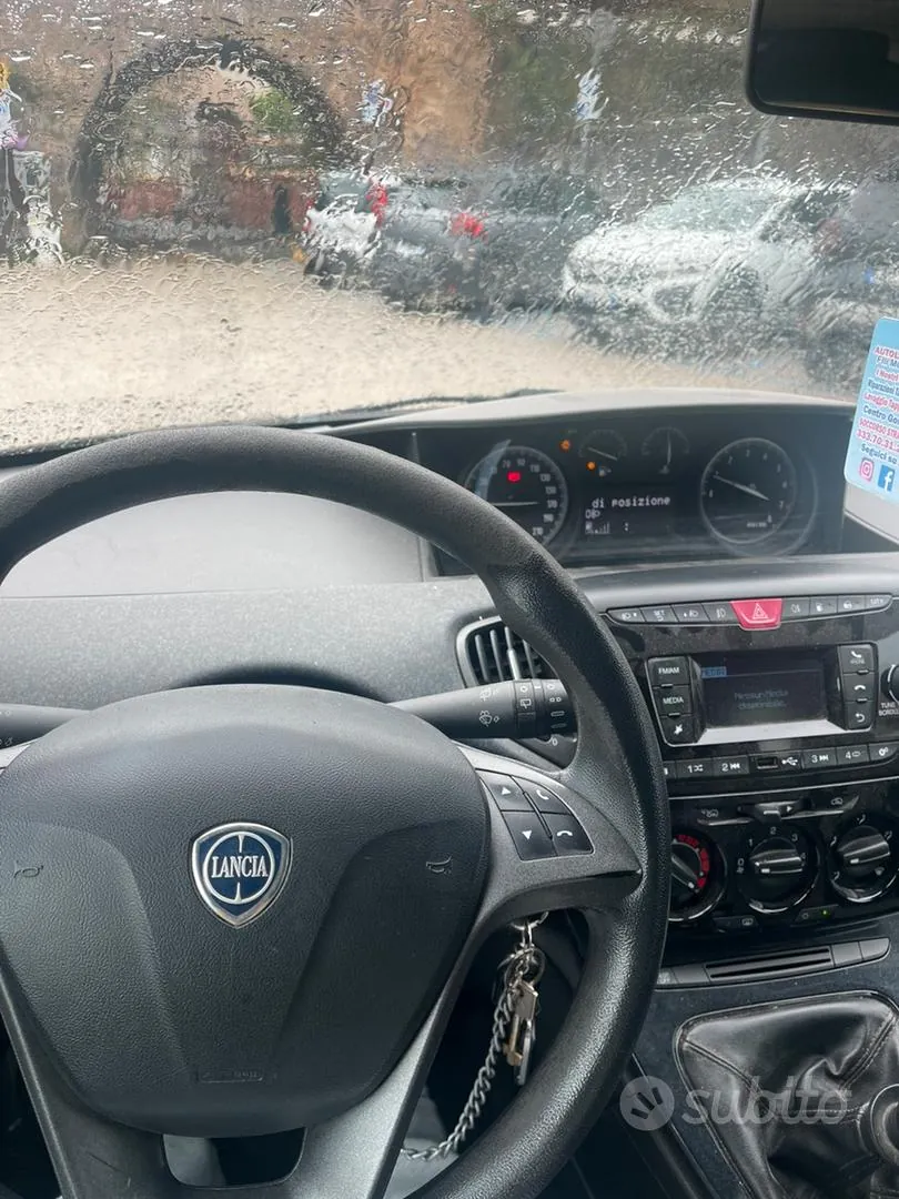 Lancia Ypsilon 2019 photo 4
