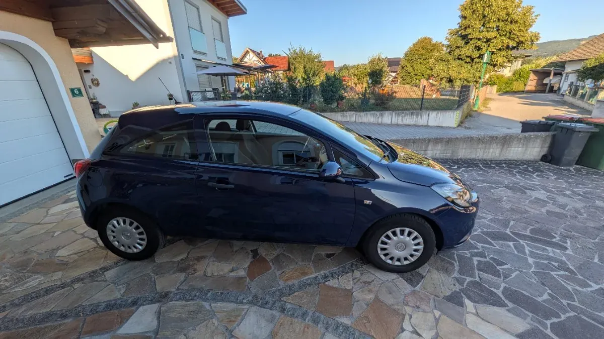 Opel Corsa 2016 photo 2