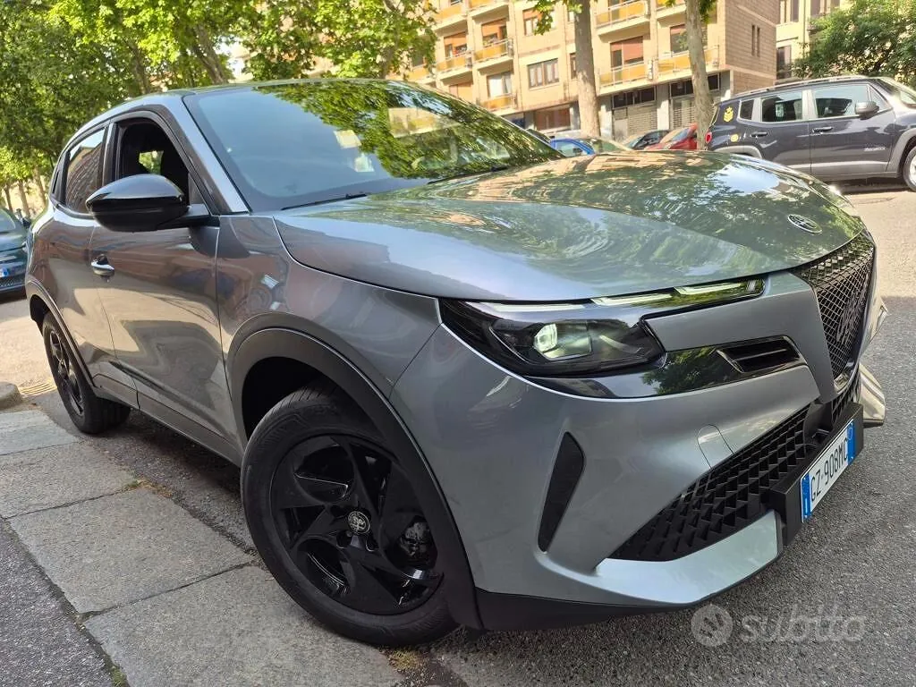 Alfa Romeo Junior 2025 photo 4