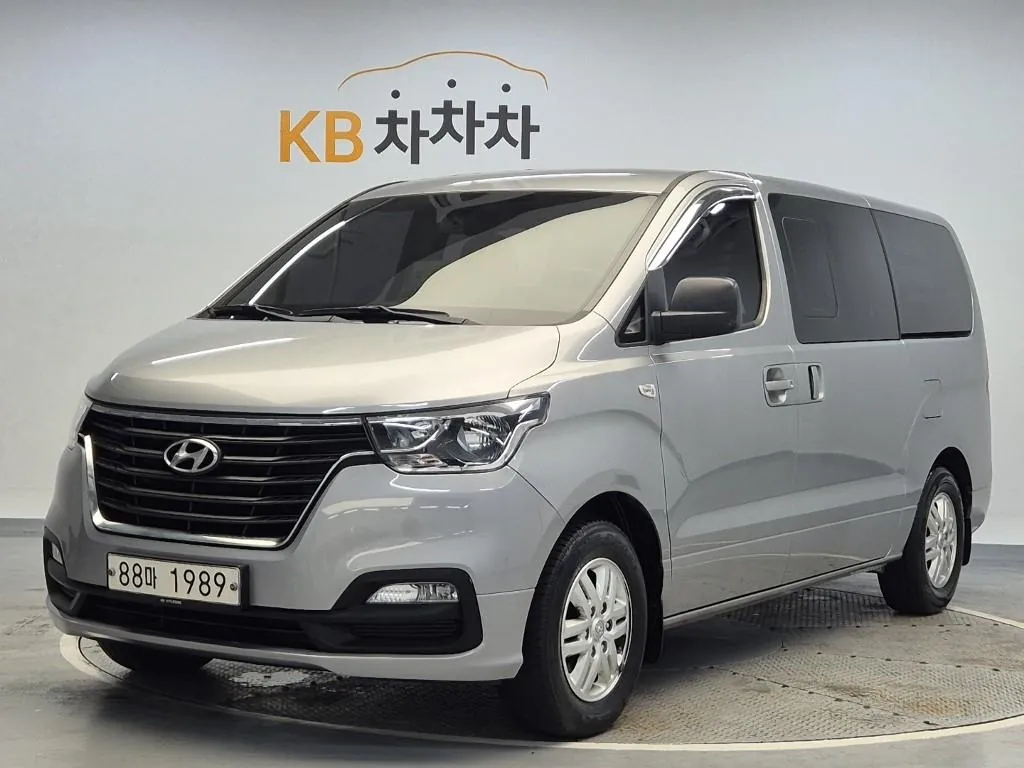 Hyundai Starx