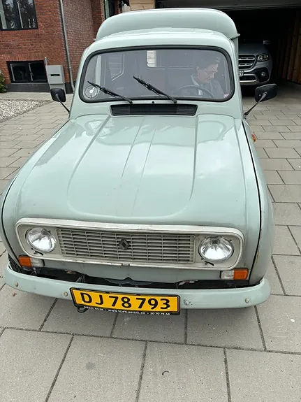 Renault 4 1991 photo 2