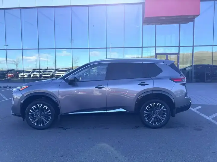 Nissan Rogue 2026 photo 3