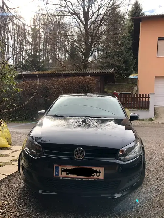 Volkswagen Polo 2010 photo 2