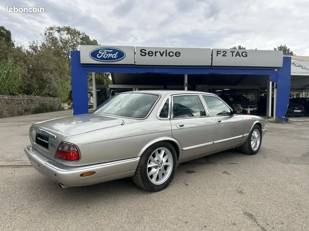 Jaguar Xj8 1998 photo 3