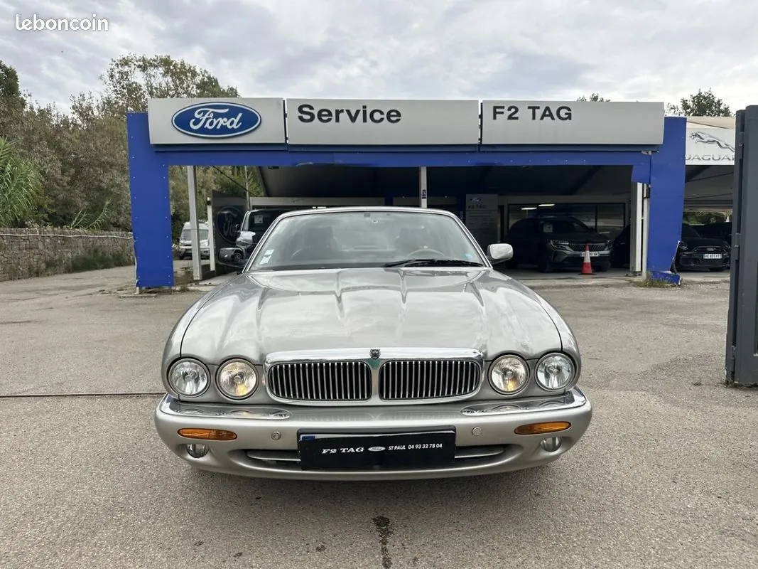 Jaguar Xj8 1998 photo 2