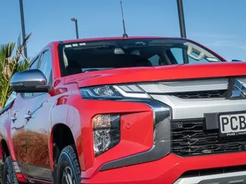 Mitsubishi Triton 2022 photo 4