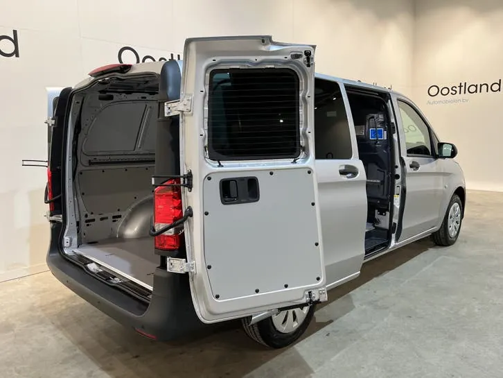 Mercedes-Benz Vito 2024 photo 2
