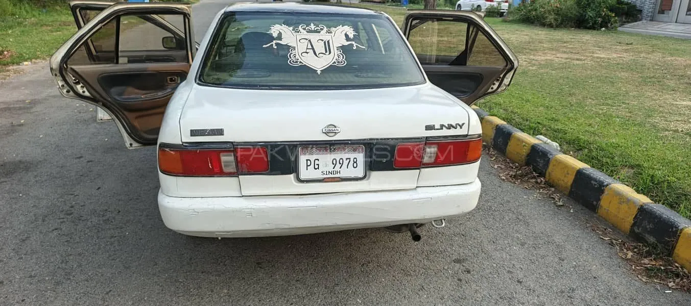 Nissan Sunny