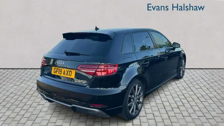 Audi A3 2019 photo 3