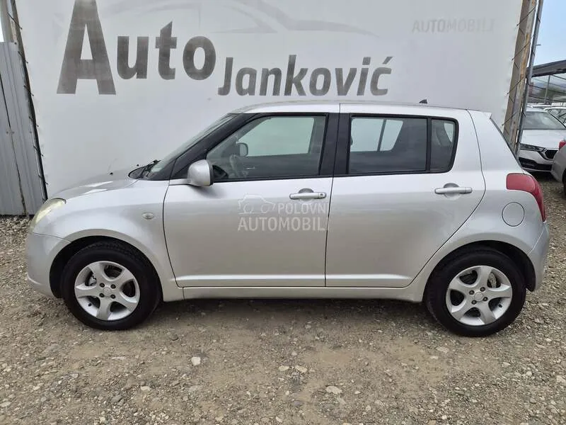 Suzuki Swift 2006 photo 3