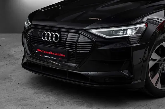 Audi E-Tron 2020 photo 2