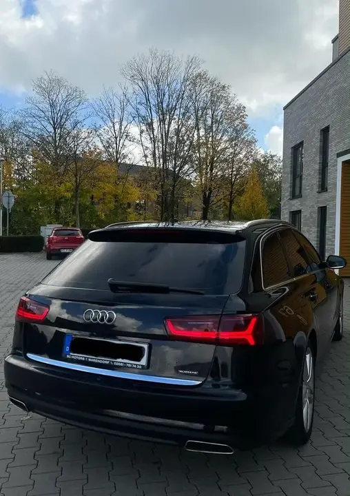 Audi A6 Avant